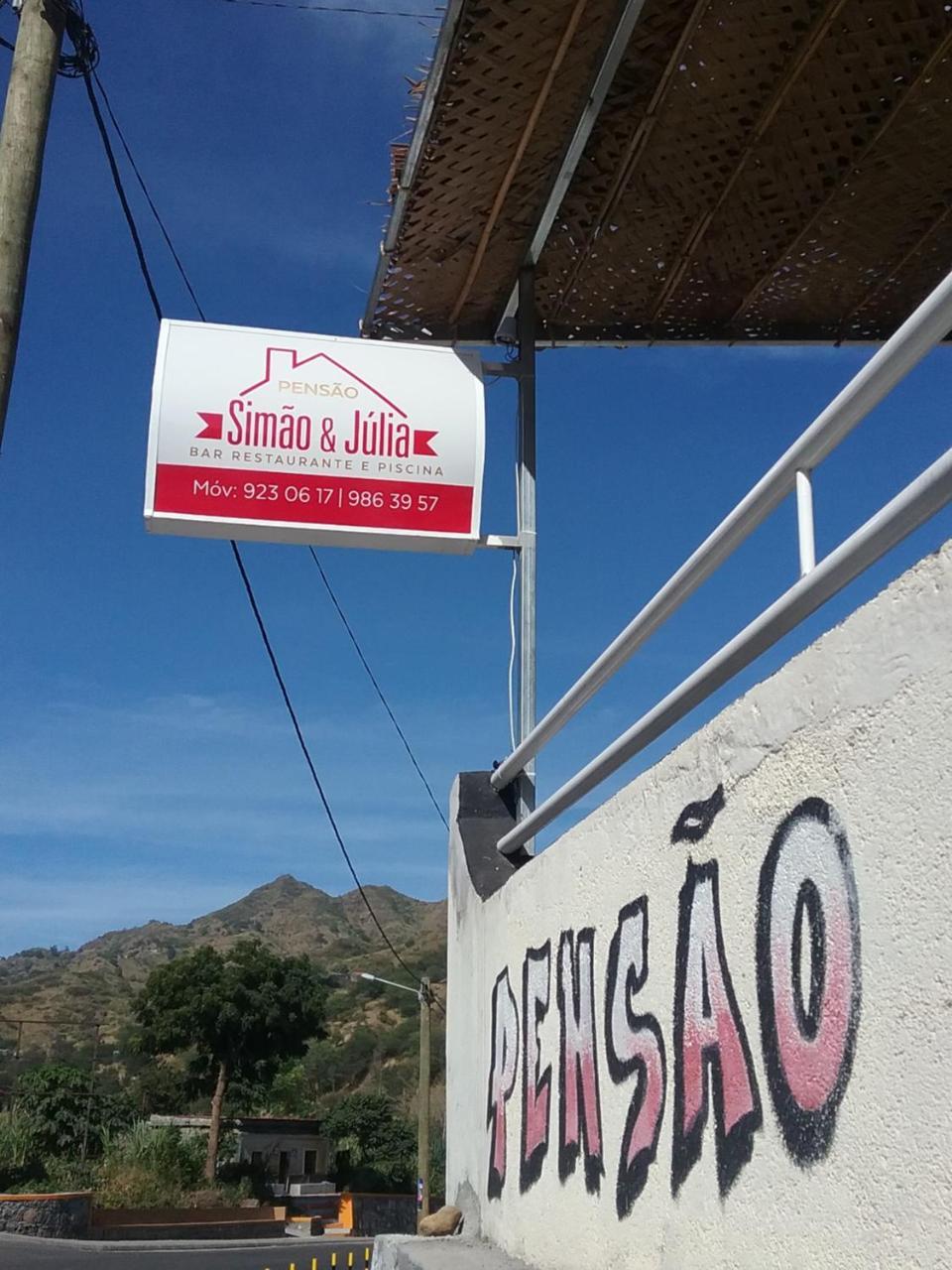 Pensao Simao & Julia Bed & Breakfast Orgaos Dış mekan fotoğraf